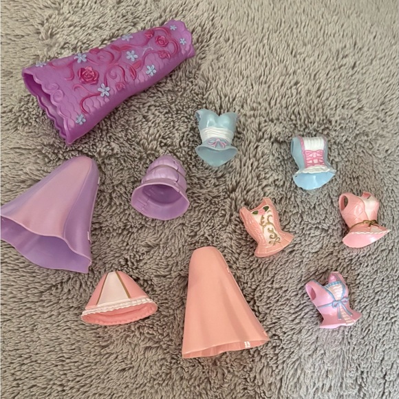 Colorful Doll Accessories Set - Picture 6 of 7